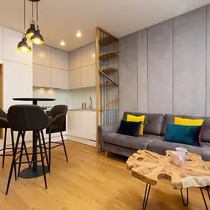 Center Grzybowska By Renters Prestige Apartament
